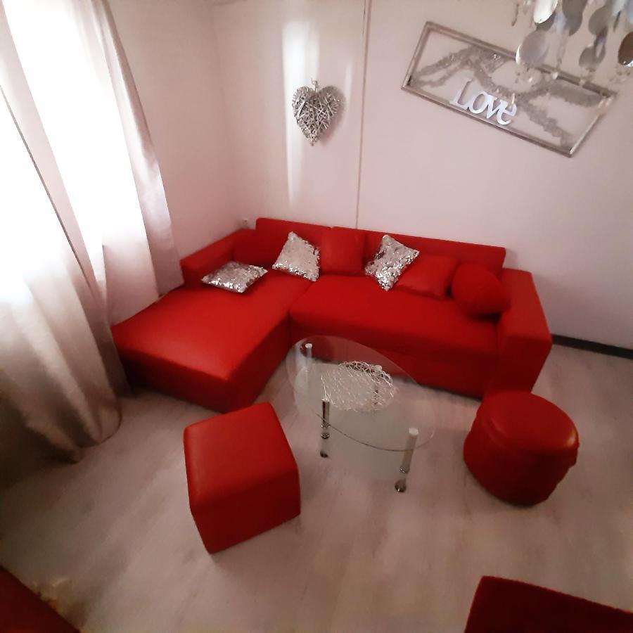 Apartmani Niki Hvar 赫瓦尔 外观 照片