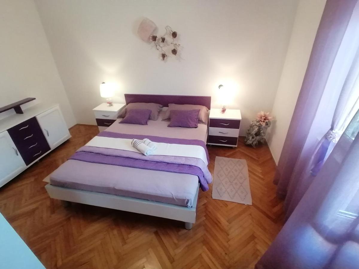Apartmani Niki Hvar 赫瓦尔 外观 照片