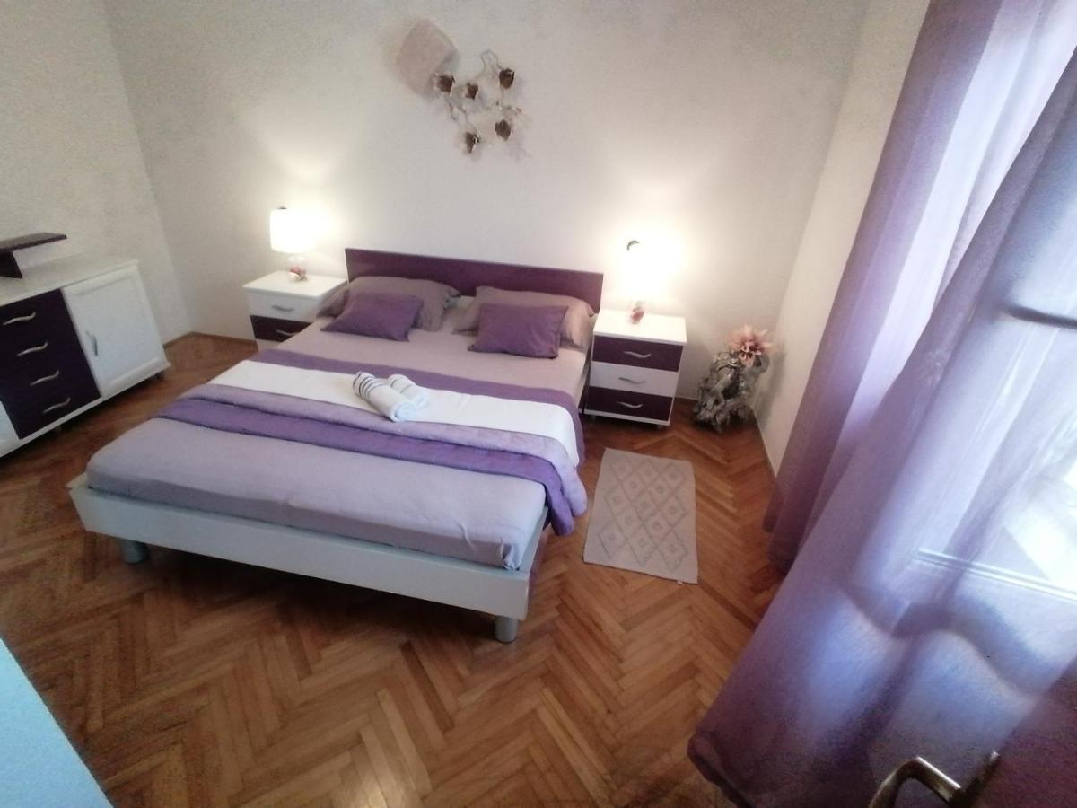 Apartmani Niki Hvar 赫瓦尔 外观 照片