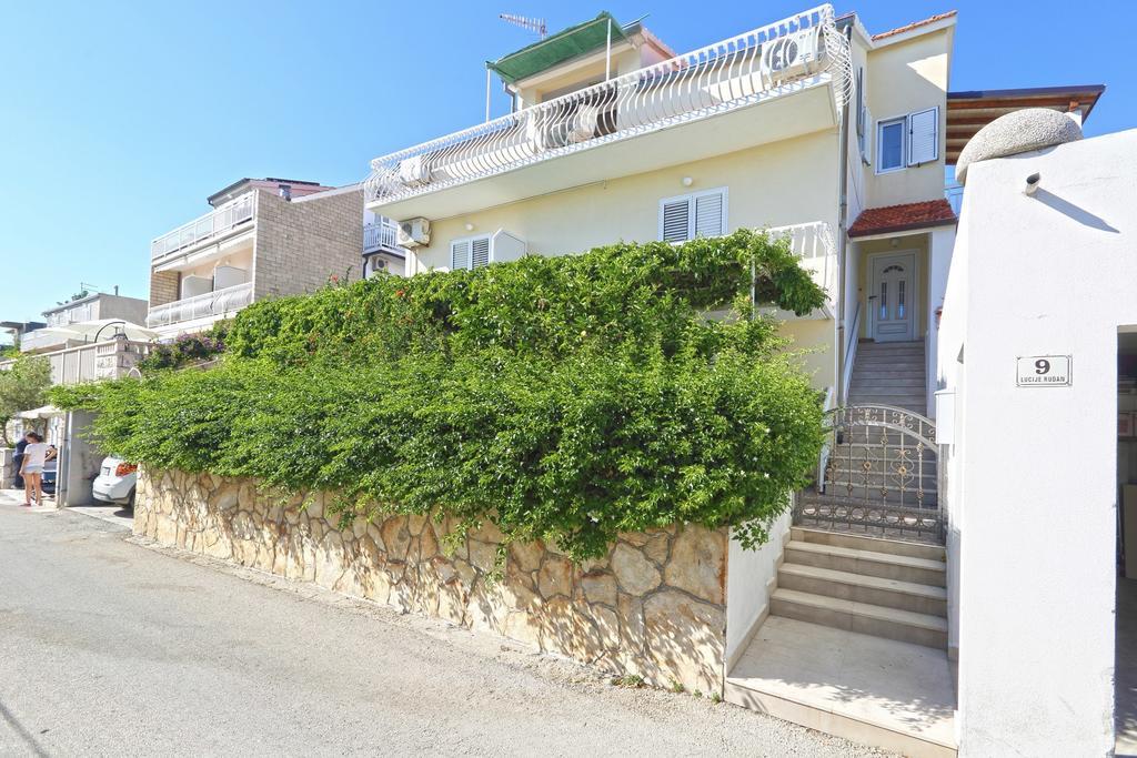 Apartmani Niki Hvar 赫瓦尔 客房 照片