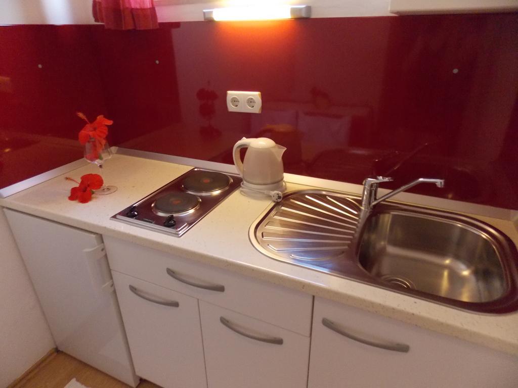Apartmani Niki Hvar 赫瓦尔 外观 照片
